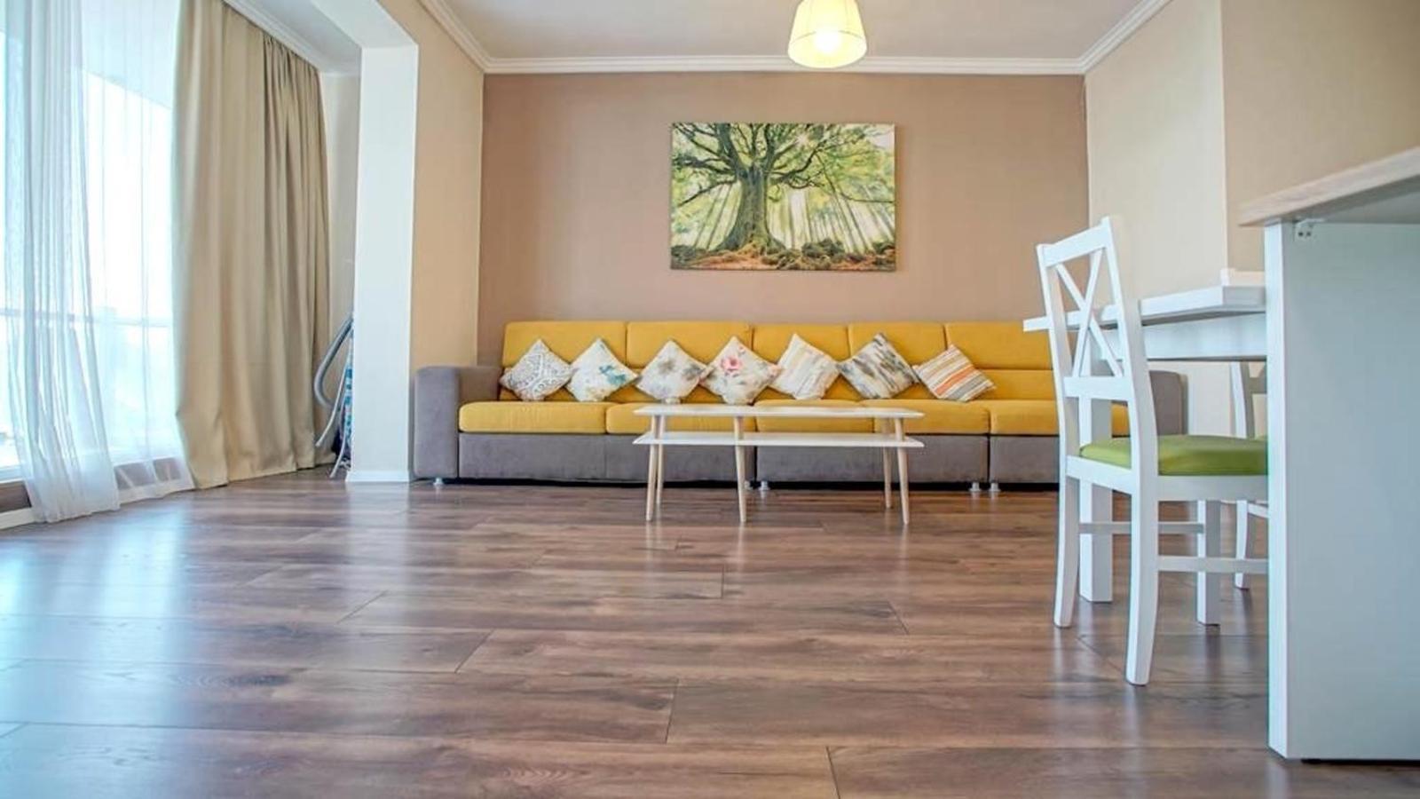 Central Maximus Apartment Braşov Buitenkant foto