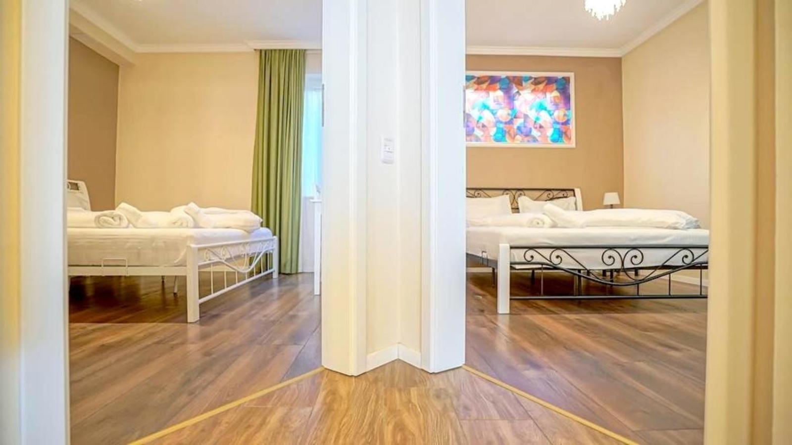 Central Maximus Apartment Braşov Buitenkant foto