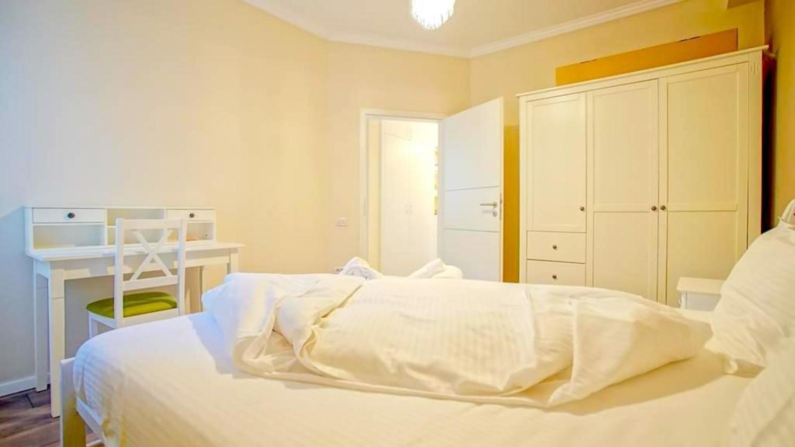 Central Maximus Apartment Braşov Buitenkant foto