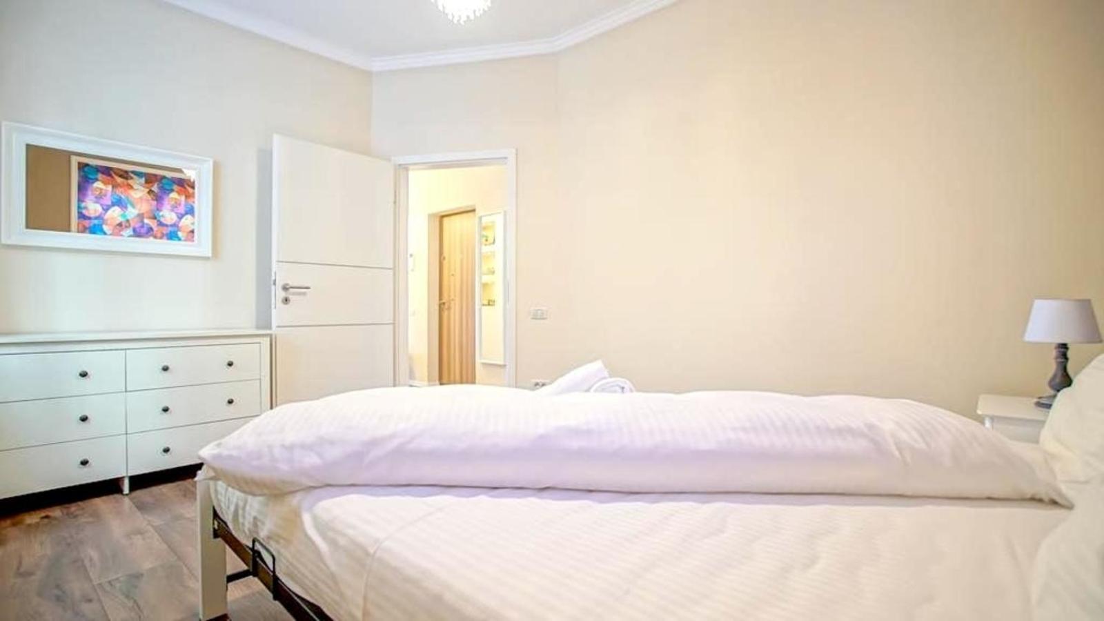 Central Maximus Apartment Braşov Buitenkant foto